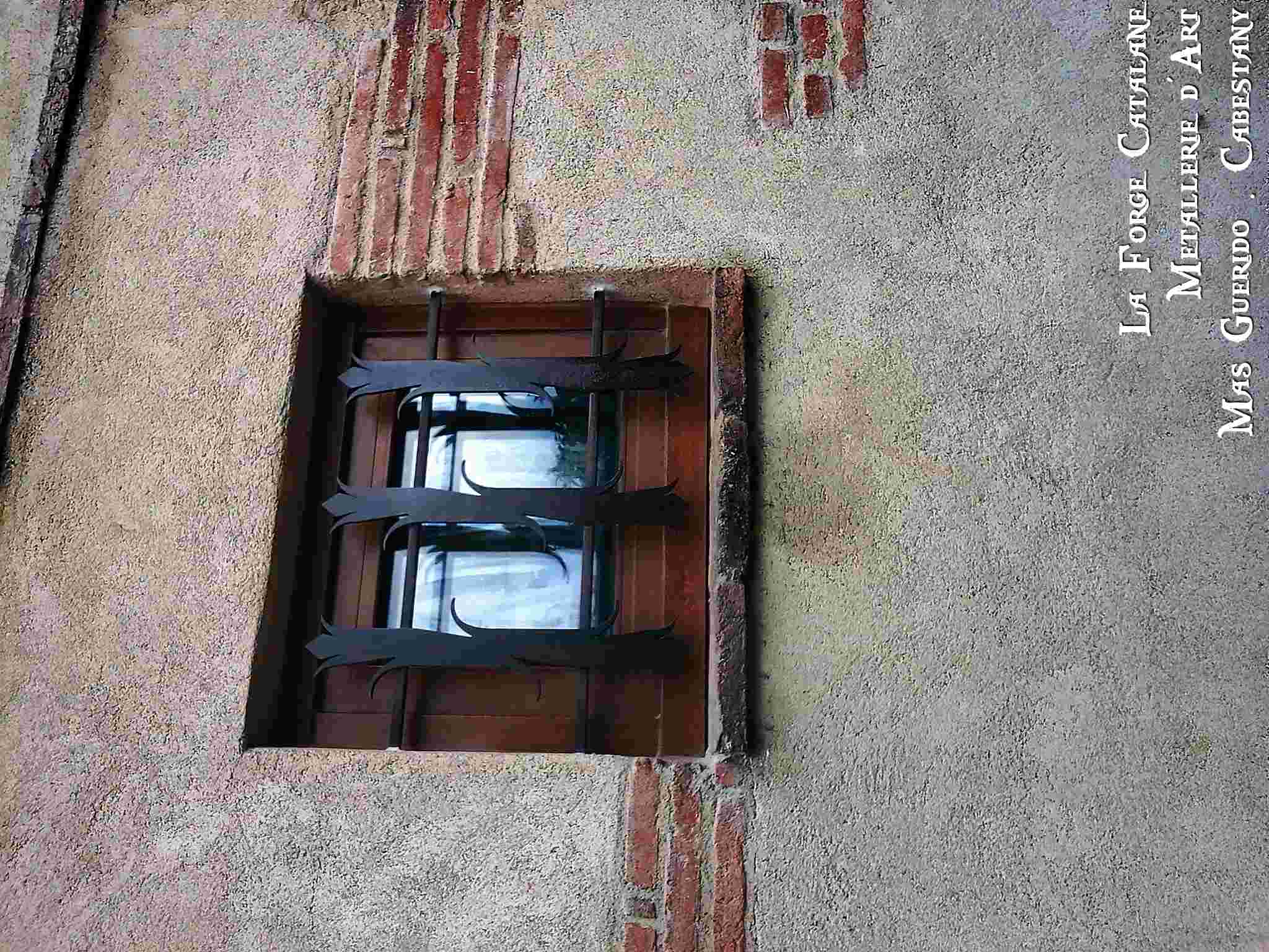 grille tradition epi catalan forge catalane.jpg